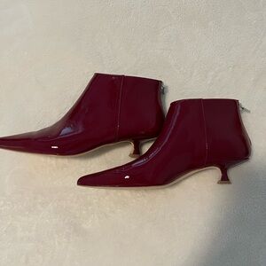 Steve Madden Glossy Wine Ankle Booties